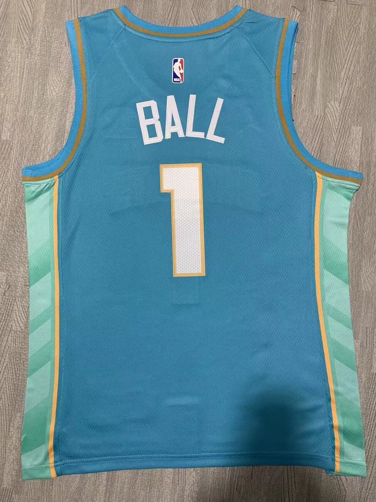 Charlotte Hornets #1 LaMelo Ball 24 Hornets 1 City Edition Style 1
