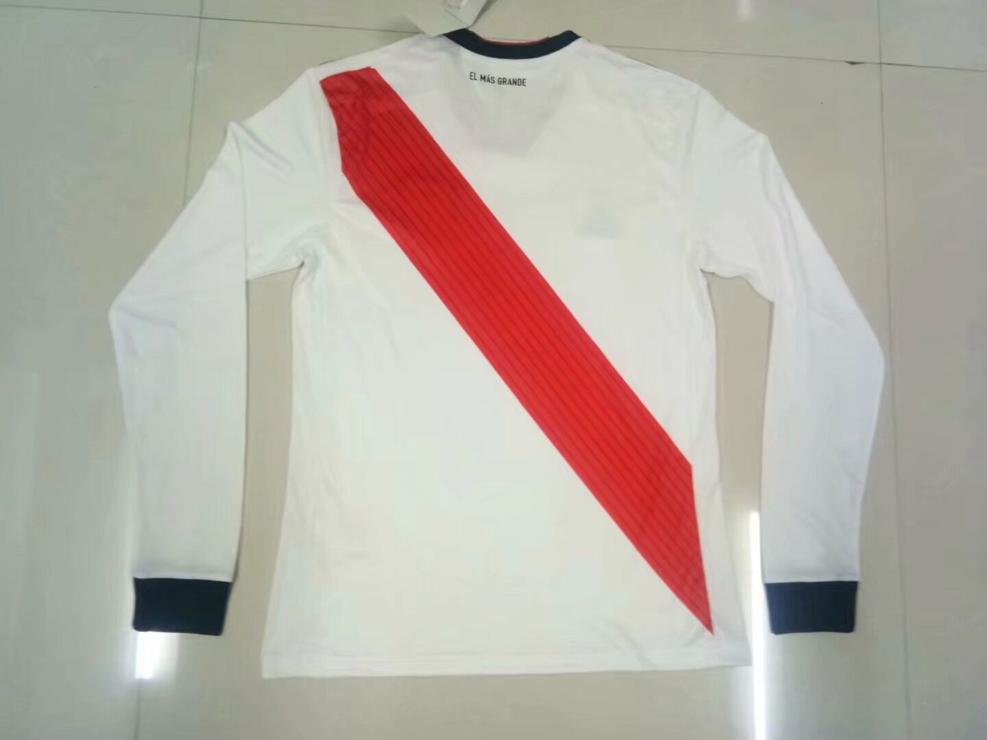 River Plate home red and white Long sleeve soccer jersey 18-19 season Style 1