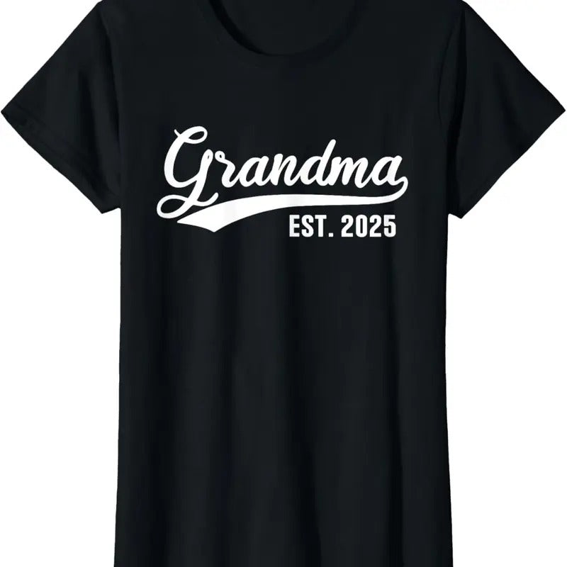 100% Cotton Grandma 2025 Retro Grandma Est 2025 T-Shirt Hoodie, Sweatshirt | WearSparks.com