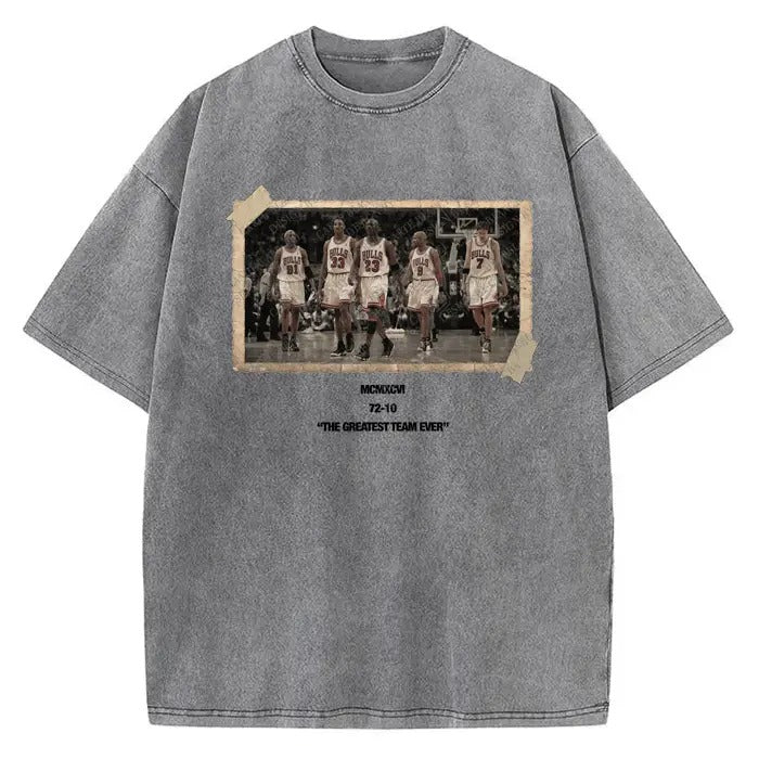 1996 Chicago Squad Vintage Photo T-Shirt The Greatest Team Ever 72-10 Crewneck Cotton Tee Hoodie, Sweatshirt | WearSparks.com