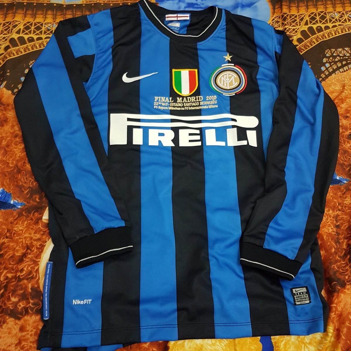 2010 Retro 2