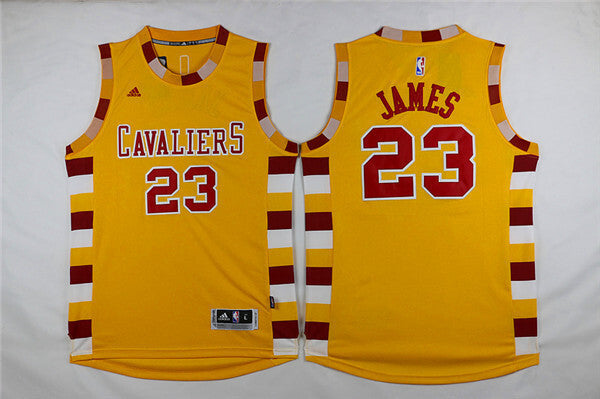 23 James Yellow