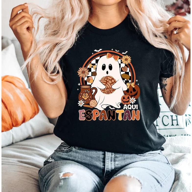 Aqui Espantan Ghost Shirt for Halloween, Spooky Conchas Mexican Ghost Tshirt for Women, Regalos en Espanol Tshirt , Cute...