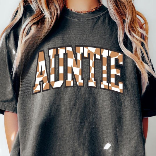 Auntie Retro Checkered Tan and White t-shirt, Retro t-shirt, Comfort Colors, Cotton,T-shirt Fashion Fit Sleeve...
