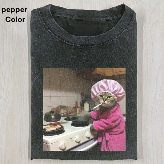 Beautiful and Adorable Cat T-shirt, WACKY CAT T-shirt, Retro Funny Vintage Tee, Unisex Meme Cringe Funny Dumb Shirt,...