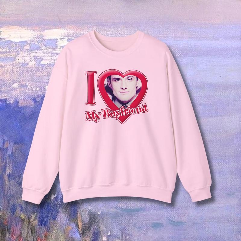 Boyfriend T-Shirt Sweatshirt Hoodie Unisex | WearSparks.com