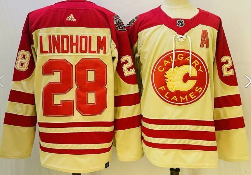 Calgary Flames #28 Elias Lindholm