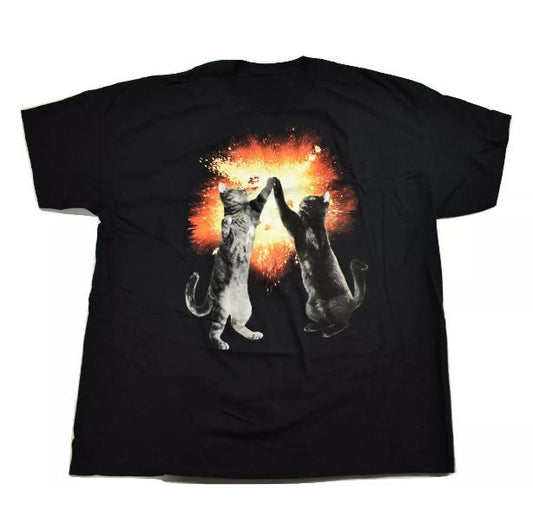 Cats Giving A High Five Funny T-Shirt, Unisex Graphic Tees Gothic Grunge Y2k Emo Scene Amity Affliction Style Clothes Men...