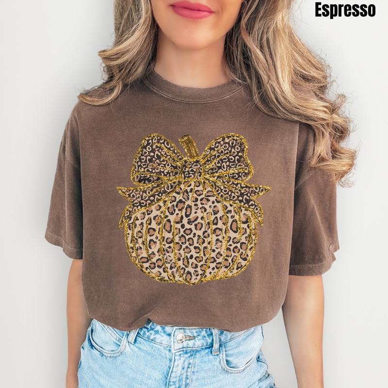 Cheetah Mix Pumpkin Comfort Colors T-Shirt 'NLB' Hoodie, Sweatshirt | WearSparks.com