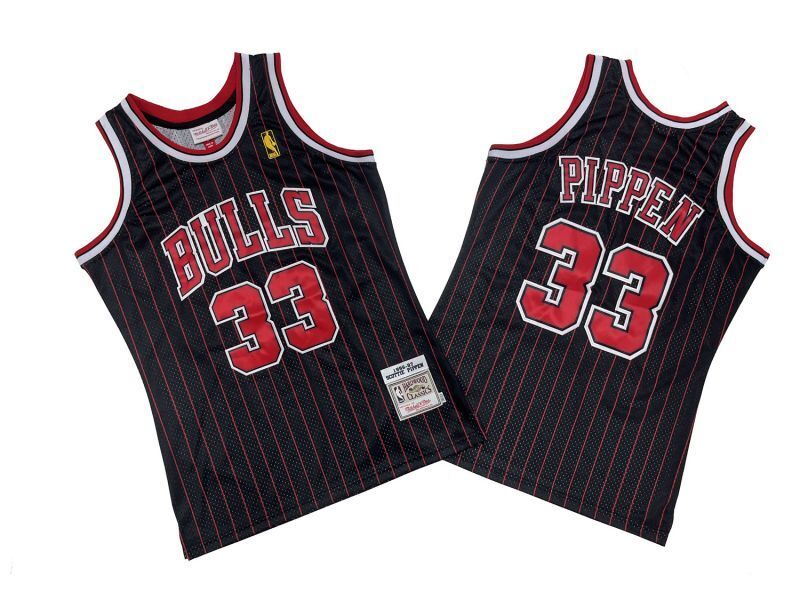 Chicago Bulls #33 Scottie Pippen Bulls 33 # Black Red 96-97 Season Mitchell Retro Jersey -- Scottie . Pippen Style 1
