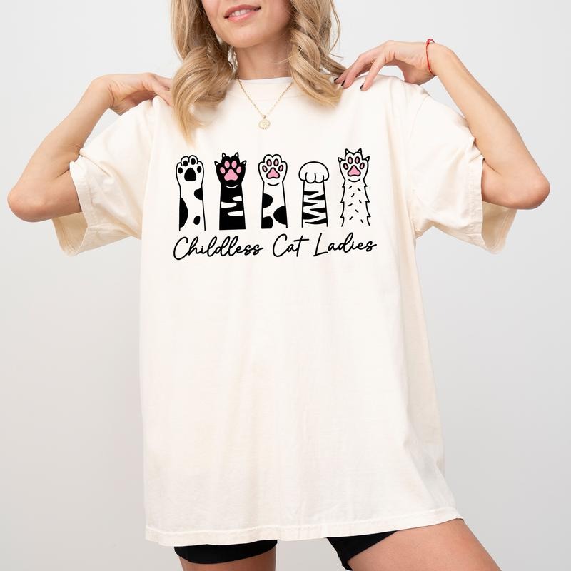 Childless Cat Ladies Shirt, Cat Paw Print Graphic Printed Tee, Childfree by Choice Tee, Childless Millennial Shirt, Crazy...