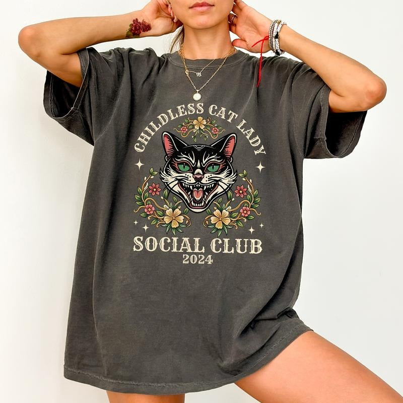 Childless Cat Ladies Shirt, Feminist Graphic Printed Tee, Childfree by Choice Tee, Childless Millennial Shirt, Crazy Cat...