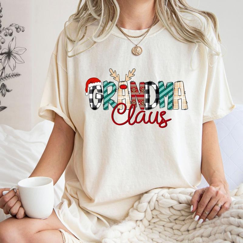 Christmas Grandma Shirt, Reindeer Grandma T Shirt, Cute Christmas Grandma Gift, Grandma Claus T Shirt, Unisex Short...