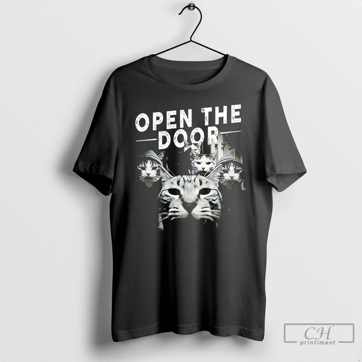 Classic Cat Gang Open The Door