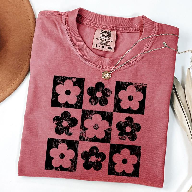 Comfort Colors Checkered Flowers Shirt - Retro Flowers T-Shirt - Boho Floral T-Shirt Gift For Mom Hoodie, Sweatshirt