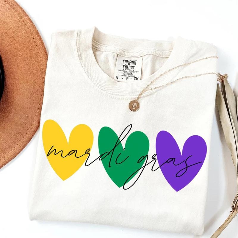 Comfort Colors Mardi Gras Heart Shirt, Mardi Gras Beads Louisiana Festival Shirt, Mardi Gras for Women Hoodie, Sweatshirt