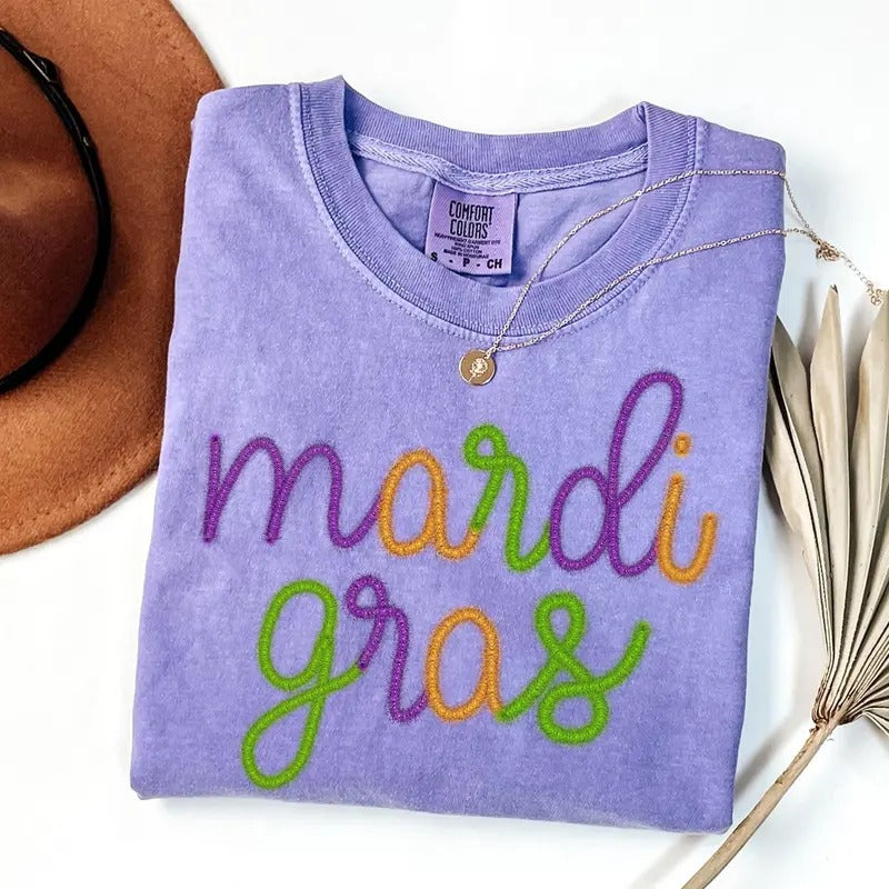 Comfort Colors Retro Mardi Gras Shirt, Mardi Gras Festival Shirt, Mardi Gras Celebration Shirt for Women Hoodie, Sweatshirt