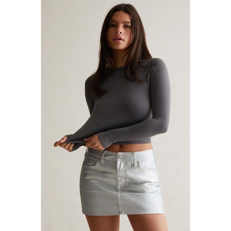 Contour Women's Brynn Seamless Long Sleeve Top T-Shirts, Hoodie, Sweatshirt | WearSparks.com