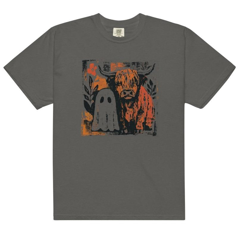 Cute fall highland cow ghost Shirt, Halloween Spooky Season, Autumn Cow Tee, Fall Pumpkin graphic t-shirt, Cow Lover...