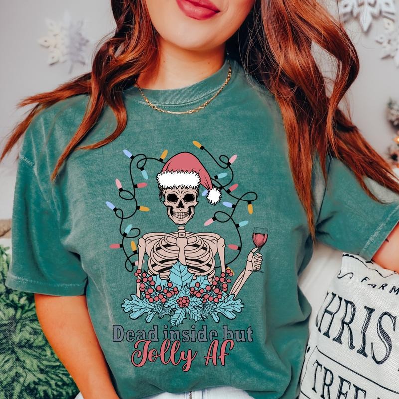 DEAD INSIDE BUT JOLLY AF T-SHIRT (COMFORT COLORS T-SHIRT, CASUAL SHIRT UNISEX, CHRISTMAS CLOTHING, GRAPHIC APPAREL,...