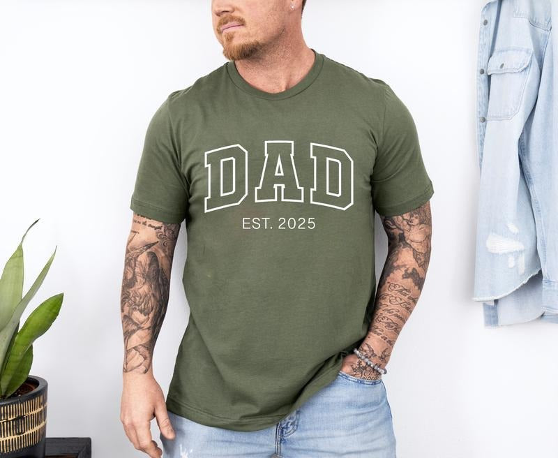 Dad Est. 2025 Shirt, Expect Baby 2025, Promoted To Dad Est 2025 Daddy To Be Gifts First Time Dad T-Shirt, New Dad Tee...