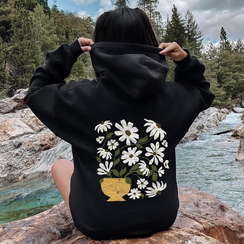 Daisies, Retro Floral Design Hoodie T-Shirts, Sweatshirt | WearSparks.com