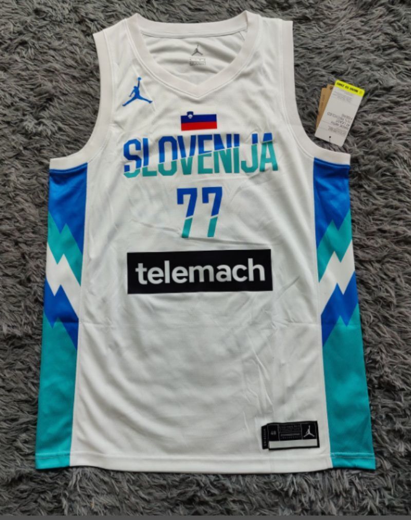 Dallas Mavericks #77 doncic slovenija 2324 jersey white (heat pressed) Style 2
