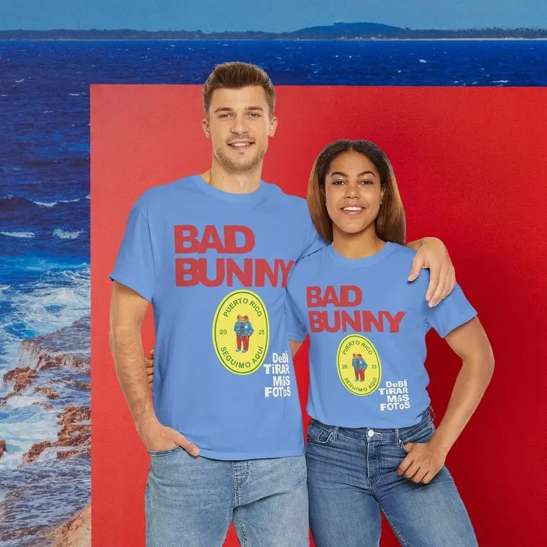 Debi tirar mas fotos bunny Unisex Heavy Cotton bad Tee , Gift For Woman and Man Unisex T-Shirt Casual Clothing Hoodie,...