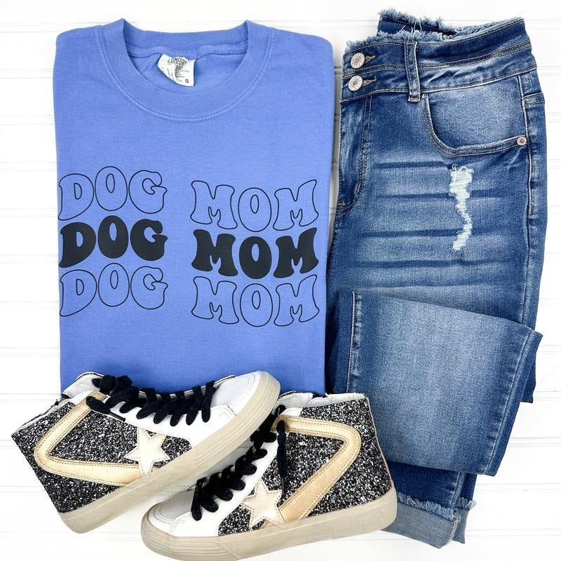 Dog Mom Comfort Colors T-Shirt Hoodie, Sweatshirt | WearSparks.com