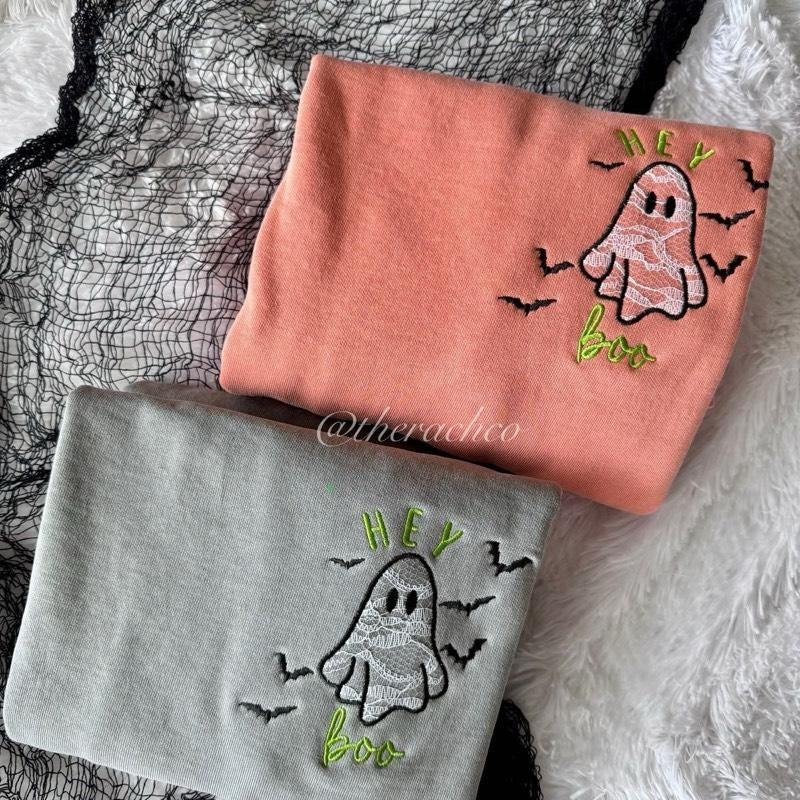 Embroidered Halloween Sweatshirt, Ghost Applique Sweatshirt, Embroidered Sweatshirt, Halloween Crewneck, Cute Halloween...
