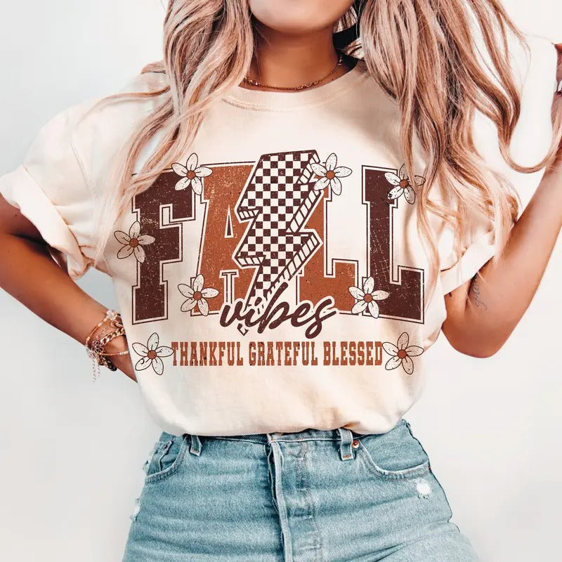 Fall Vibes Design | Trendy Fall | Pumpkin Spice | Thankful | Aesthetic Autumn | Pumpkin T-Shirts, Hoodie, Sweatshirt