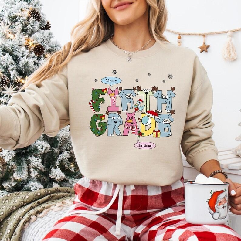 Fifth Grade Teacher Christmas Sweatshirt, Elephant And Piggie Christmas T-shirt, Santa's Favorite Teacher Shirt, 5th...