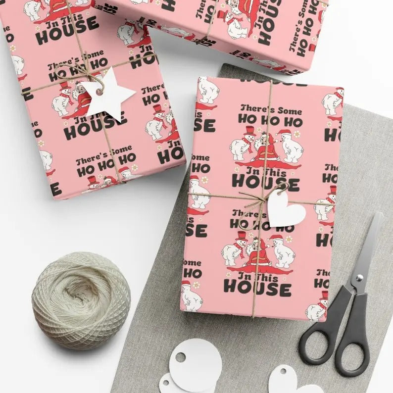 Funny Christmas Wrapping Paper Roll, Gift Wrap Paper, Gen Z Merry Paper, Retro Pink Present Gift for Her T-Shirts,...