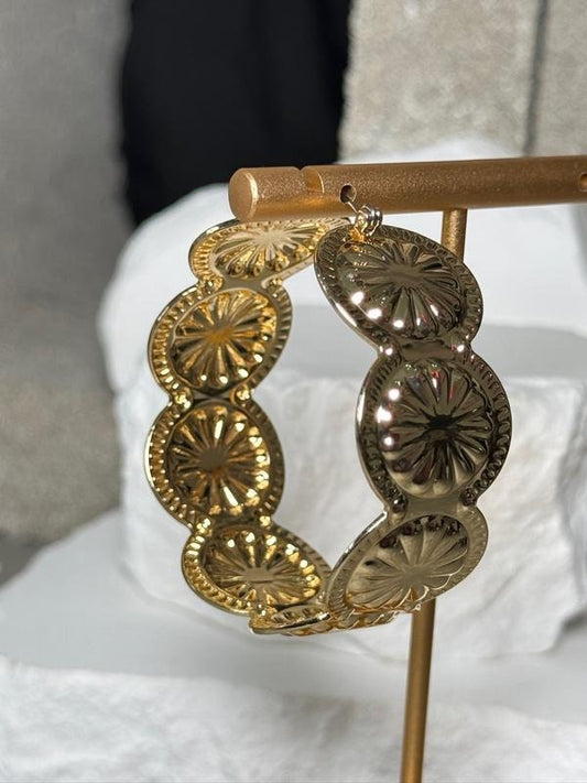 Garden Glow Hoop Earrings - Simple Chic Design for Versatile Occasions - Elegant Nature-Inspired Jewelry T-Shirts,...