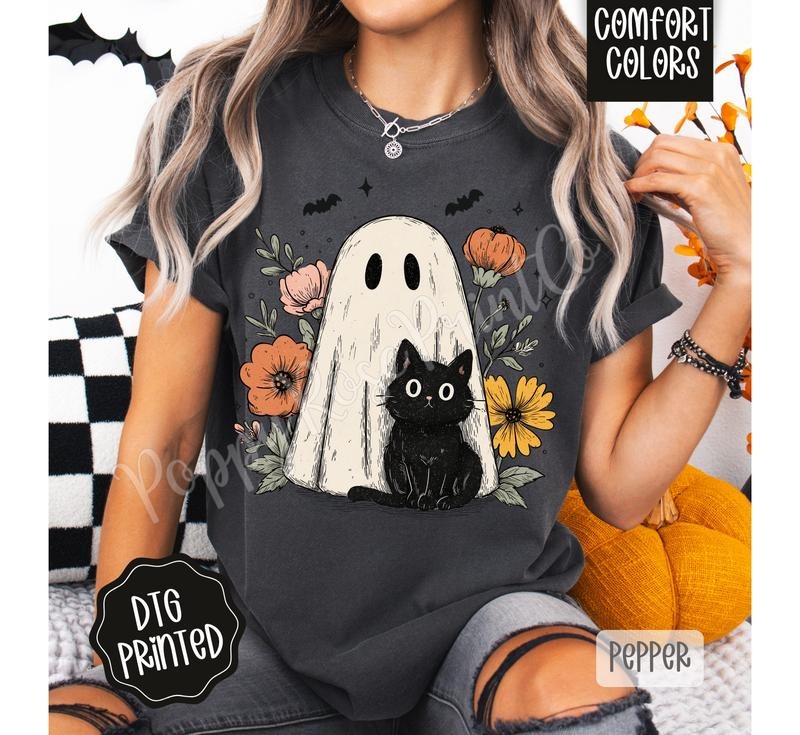 Ghost & Cat Comfort Colors, Trendy Women's Halloween Tshirt Hoodie, Sweatshirt | WearSparks.com