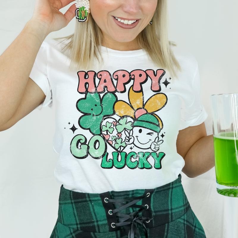 Happy Go Lucky T_Shirts St. Patricks Day Lucky Tees Happy Go Luckey Smiley Tshirt Retro St. Pattys T-Shirt Smiley Clover...