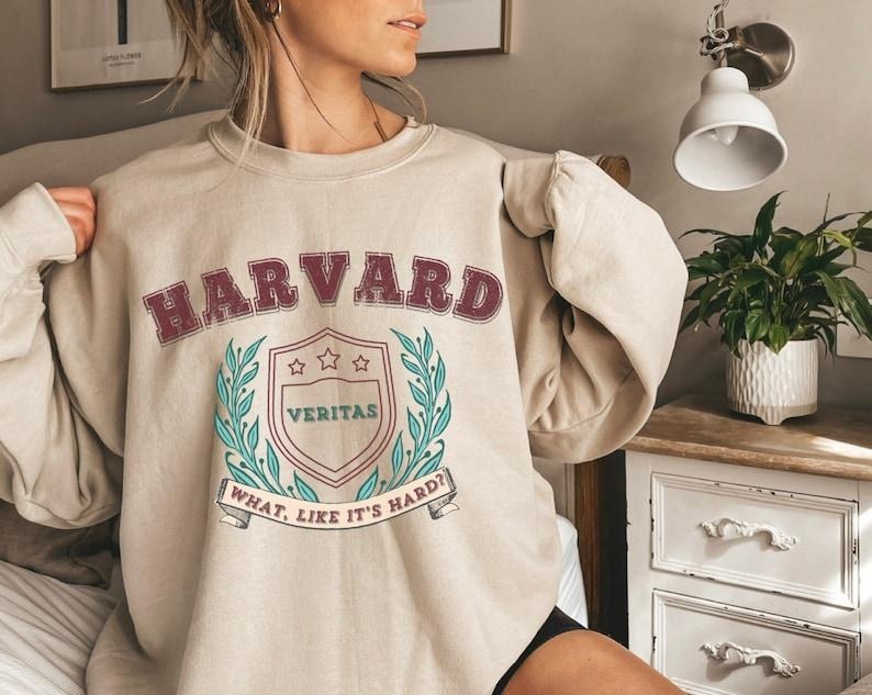 Harvard Tshirt-sweatshirt-hoodie, Legally Blonde, Legally Blonde Sweatshirt, Legally, Elle Woods, Harvard Sweater