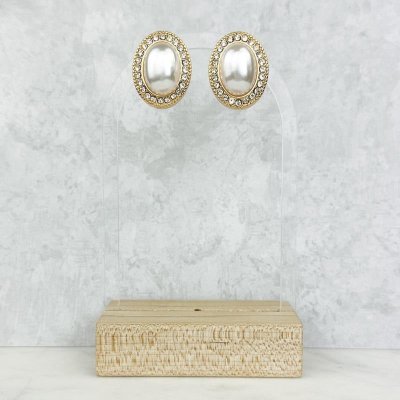 Helen Oval Stud Earrings T-Shirts, Hoodie, Sweatshirt | WearSparks.com
