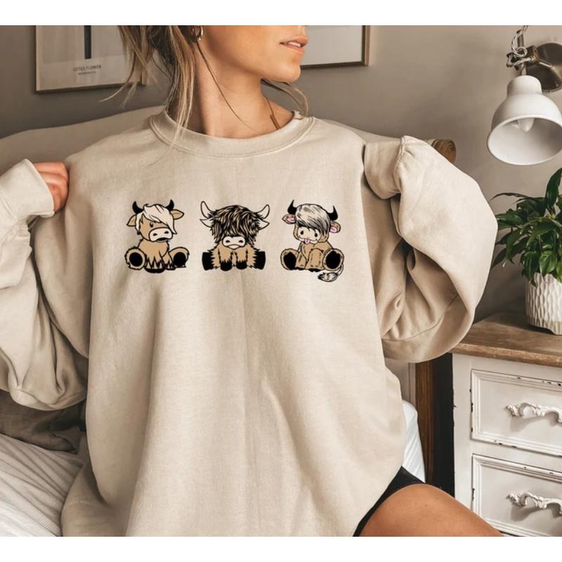 Highland Cow Sweatshirt, Cute Western Crewneck, Cozy Highland Cow Shirt for Country and Farm Lovers Hoodie | WearSparks.com