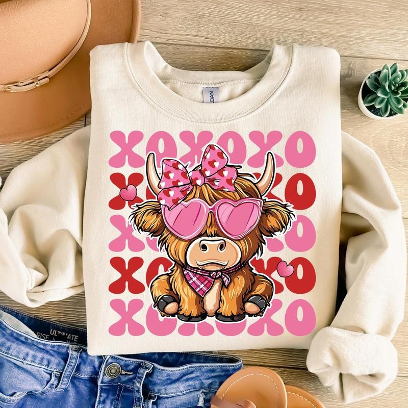 Highland Cow Valentine Sweatshirt, Valentine Coquette Heart Sweatshirt, Western Valentine Sweatshirt, XoXo Sweatshirt,...