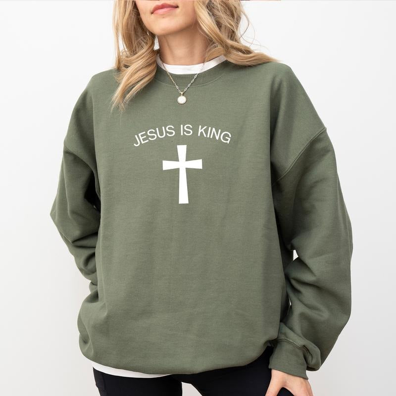 Jesus Is King Sweatshirt, Bible Verse Christian Graphic Printed Crewneck, Vintage Cross Women Tee, Religious Comfy...