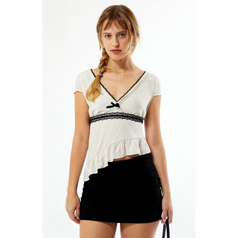 LA Hearts Women's Lace Trim Asymmetrical Top T-Shirts, Hoodie, Sweatshirt | WearSparks.com
