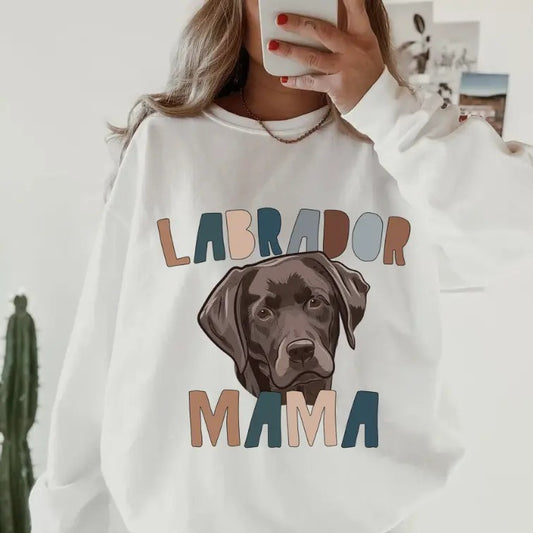 LABRADOR MAMA  CREWNECK SWEATSHIRT Womenswear Casual Comfortable T-Shirts, Hoodie | WearSparks.com
