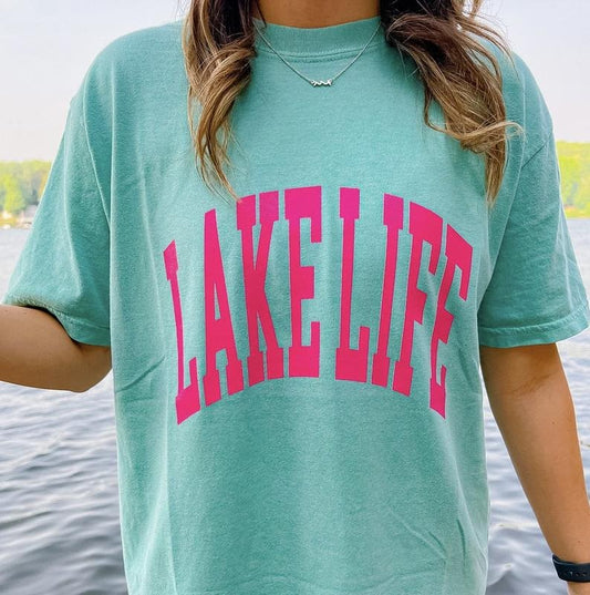 LAKE LIFE T-SHIRT, OVERSIZED LAKE SHIRT, SUMMER T-SHIRT, COTTON CASUAL SUMMER SHIRT Comfort Fabric Hoodie, Sweatshirt