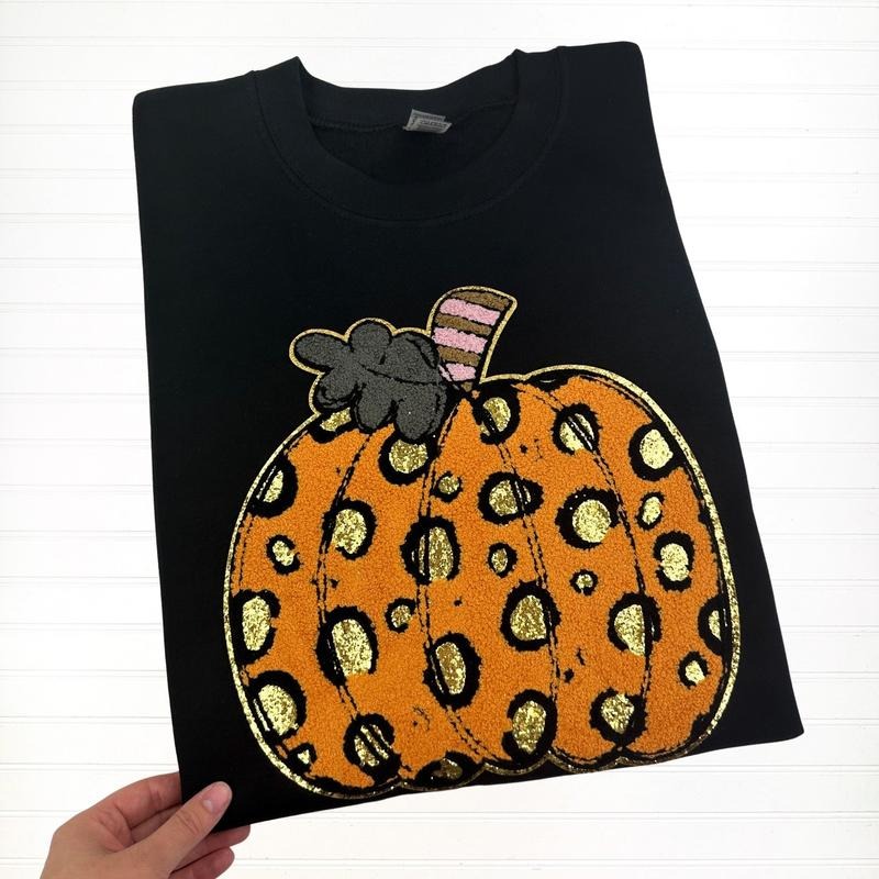 Leopard Pumpkin Patch Sweatshirt T-Shirts, Hoodie | WearSparks.com