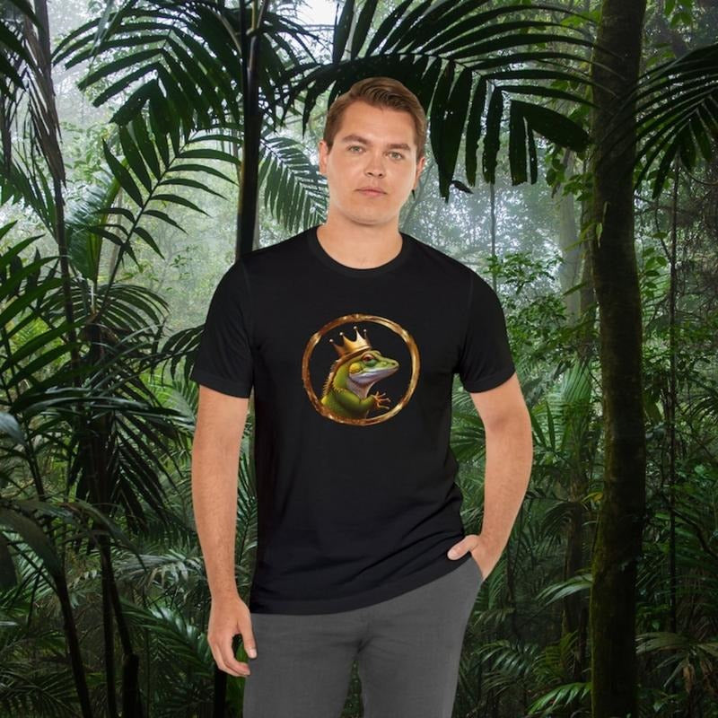 Lizard with Crown King Lizard T-shirt Goth Aesthetic AI Generated Unisex Jersey Short Sleeve Tee made in usa Hoodie,...