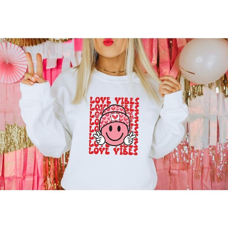 Love Vibes smile Shirt, Valentine's Day Shirt, Valentine's Shirt, Valentine's Day Sweatshirt, Retro Valentines...