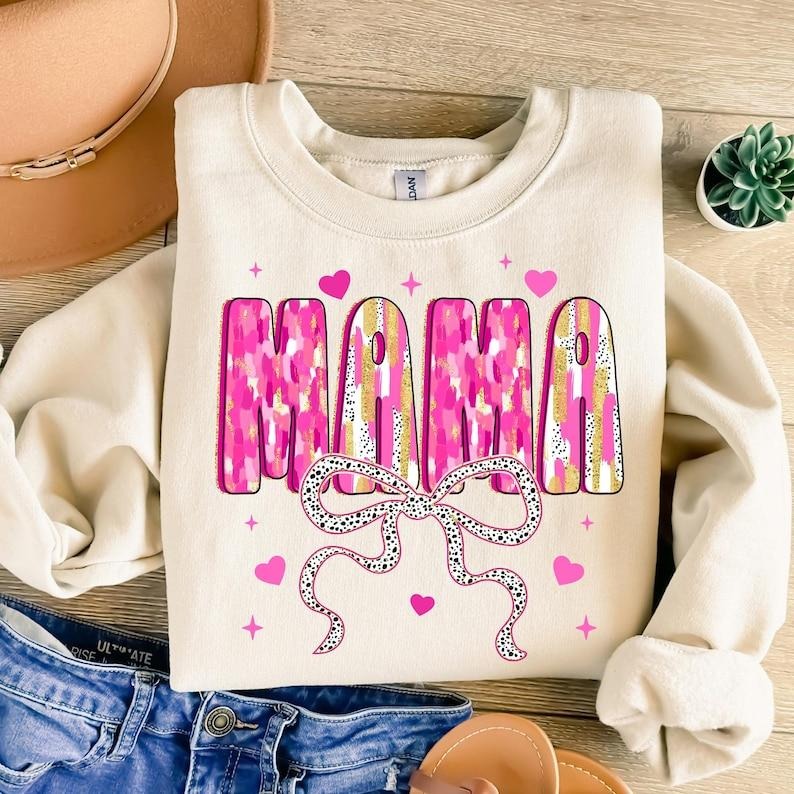 Mama Valentine Coquette Sweatshirt, Loved Mama , Valentines Day Heart Coquette Bow , Brushstroke Valentine , Retro...