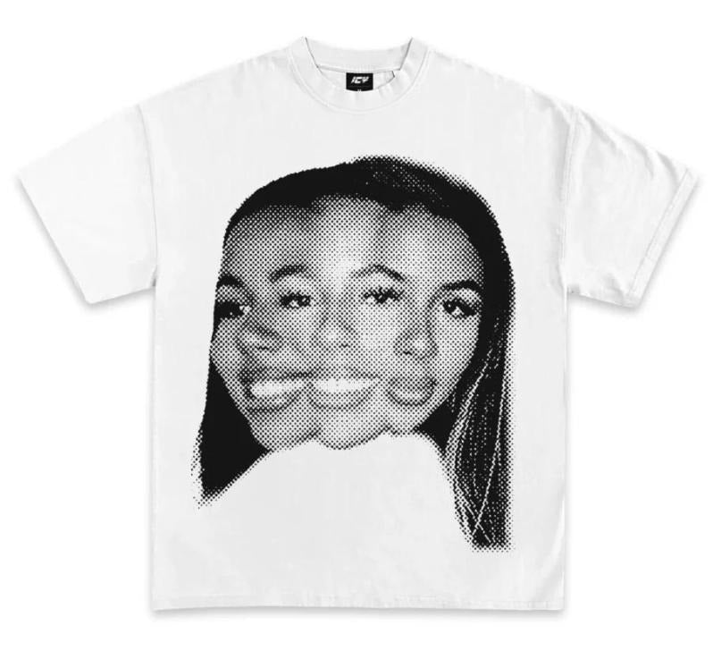 Mariaaa Youngg Thugger T-Shirt Hoodie, Sweatshirt | WearSparks.com