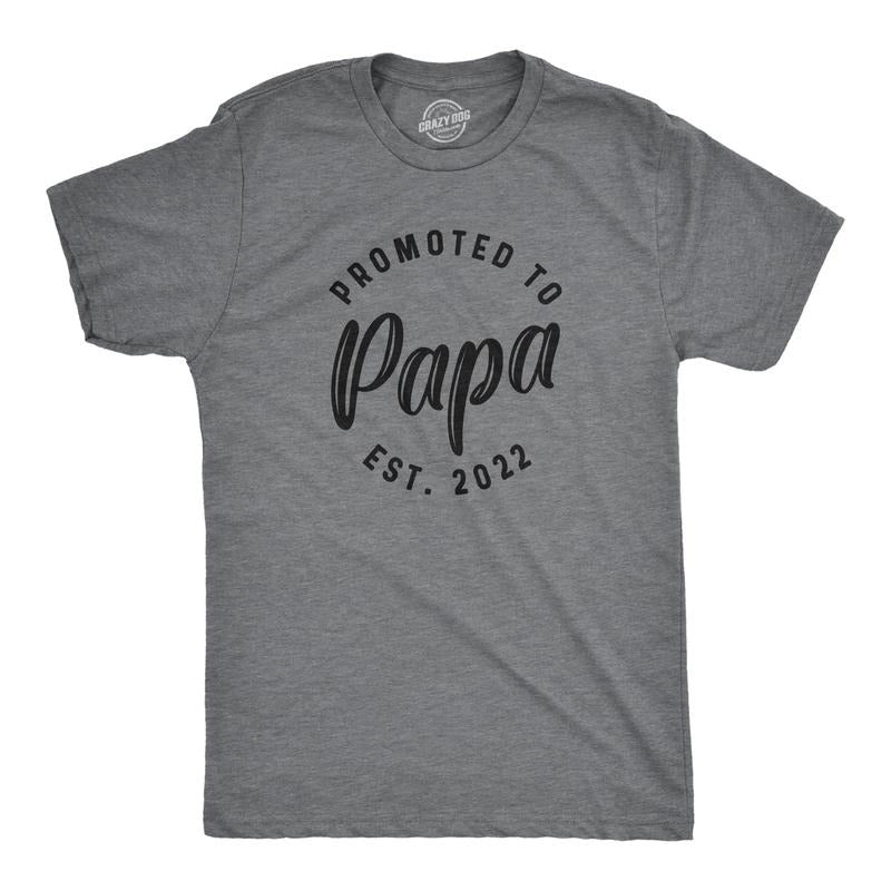 Mens Promoted To Papa 2023 or 2022 Tshirt Funny New Baby Family Graphic Tee Mens Funny T Shirts Cool Tees Soft Stylish...